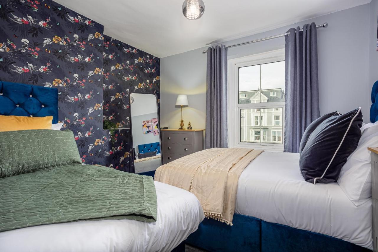 Comfy-Stays Deganwy Llandudno Exterior photo