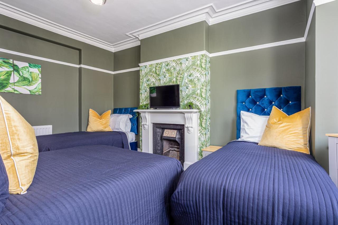 Comfy-Stays Deganwy Llandudno Exterior photo