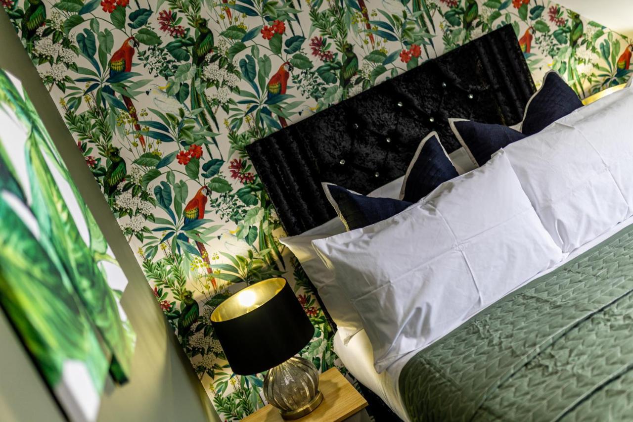 Comfy-Stays Deganwy Llandudno Exterior photo